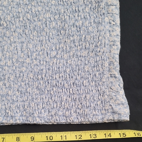 Abercrombie Kids Blue w White Florals Smocked Set - Picture 8 of 12